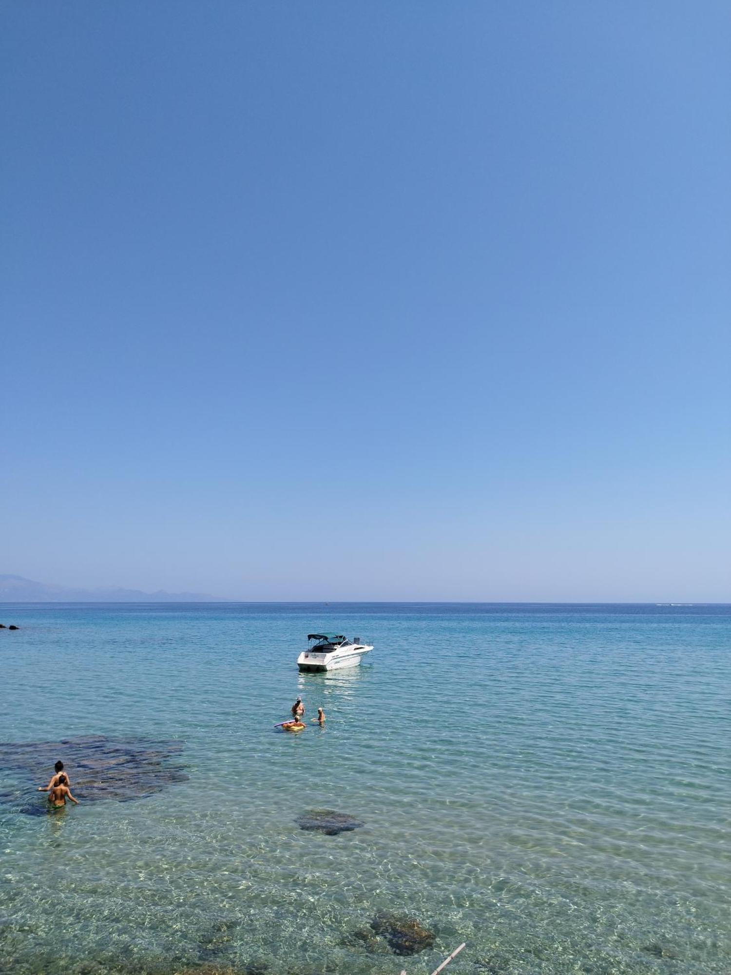 Villa Agia Aikaterini Amúdi Kültér fotó